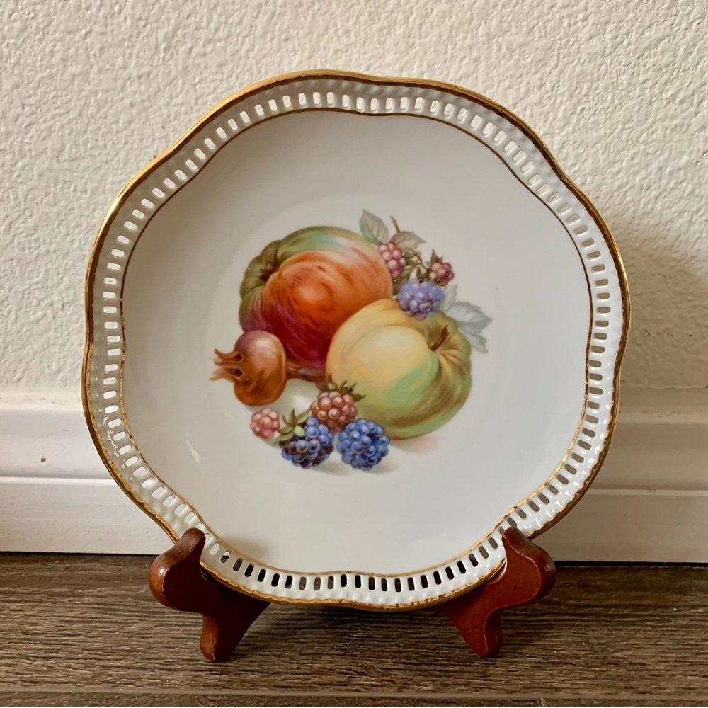 Bavaria Schumann Arzberg Germany Plate 7”